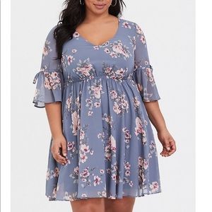 Size 2 Torrid Blue Floral Chiffon Skater Dress